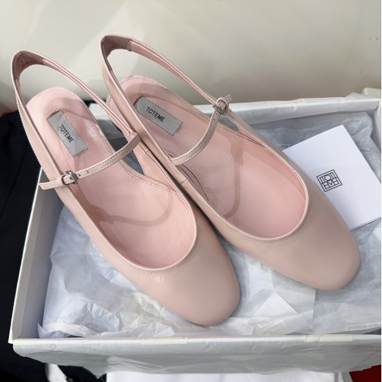 Toteme Slippers
