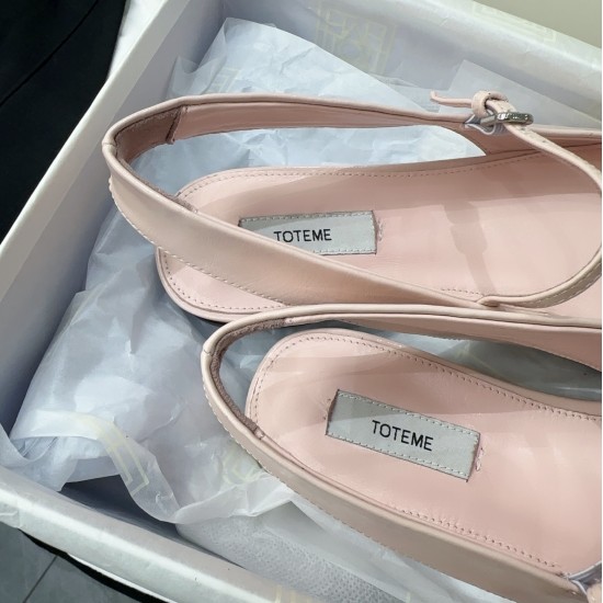 Toteme Slippers