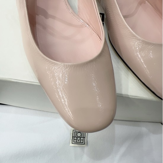 Toteme Slippers