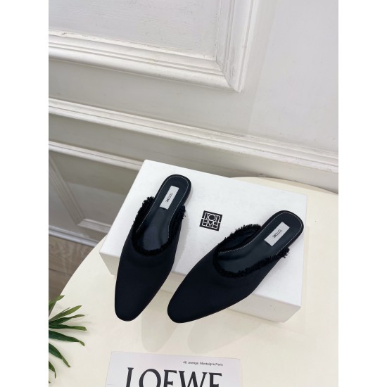Toteme Slippers