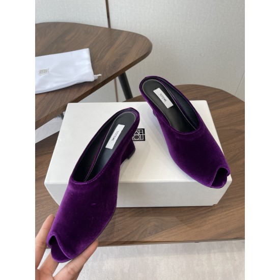 Toteme Slippers