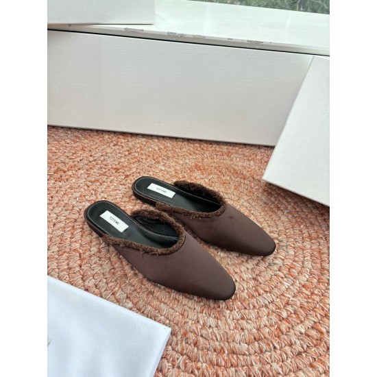 Toteme Slippers