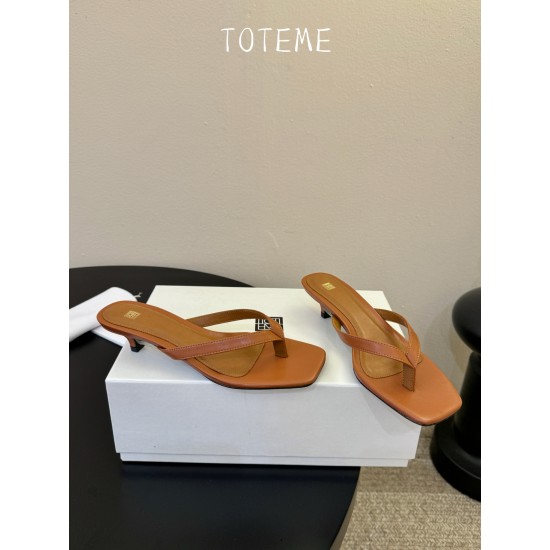 Toteme Slippers