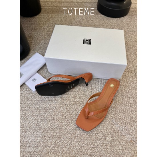 Toteme Slippers