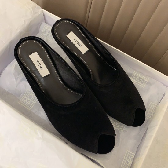 Toteme Slippers