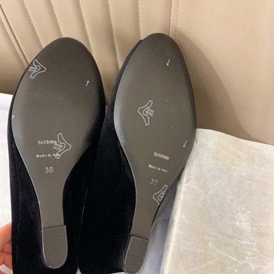 Toteme Slippers