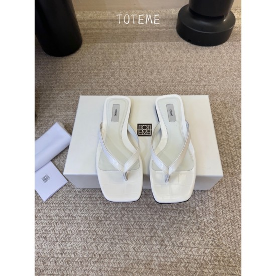 Toteme Slippers