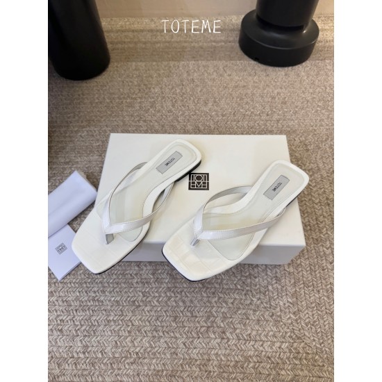 Toteme Slippers
