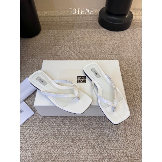 Toteme Slippers