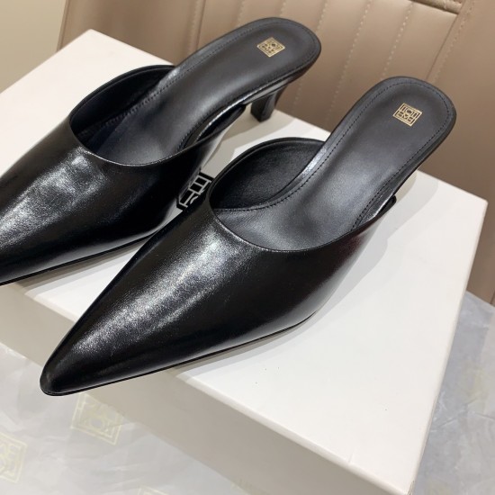 Toteme Slippers