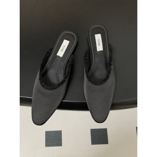 Toteme Slippers