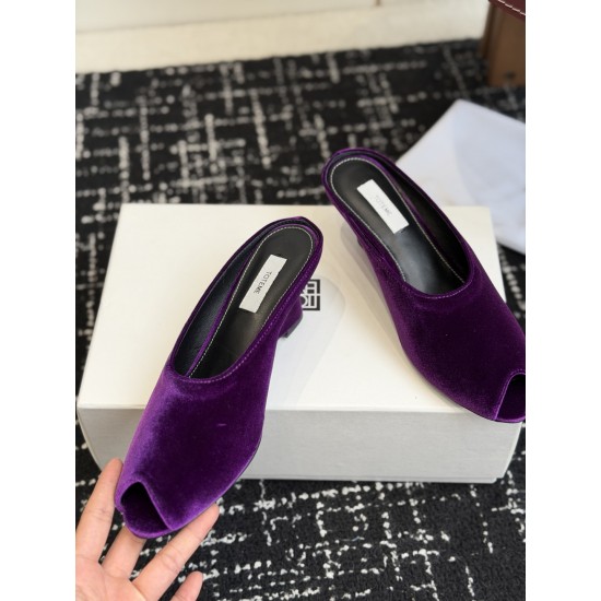 Toteme Slippers