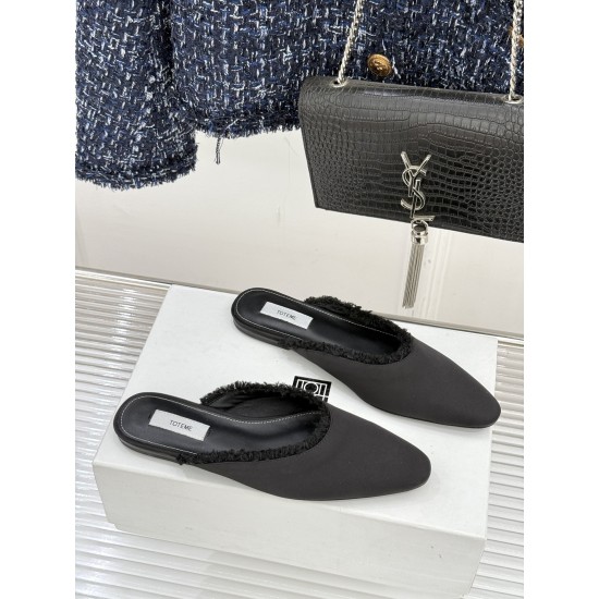 Toteme Slippers