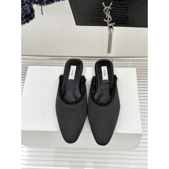 Toteme Slippers