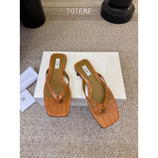 Toteme Slippers