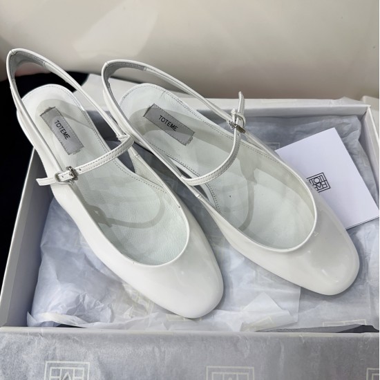 Toteme Slippers