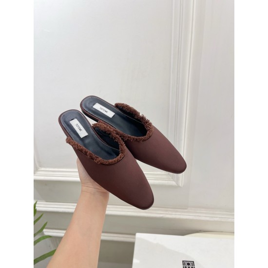 Toteme Slippers