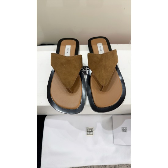 Toteme Slippers