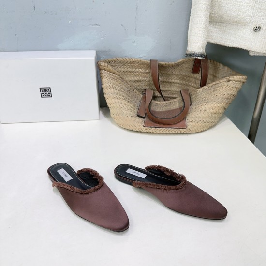 Toteme Slippers