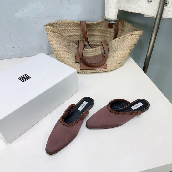 Toteme Slippers