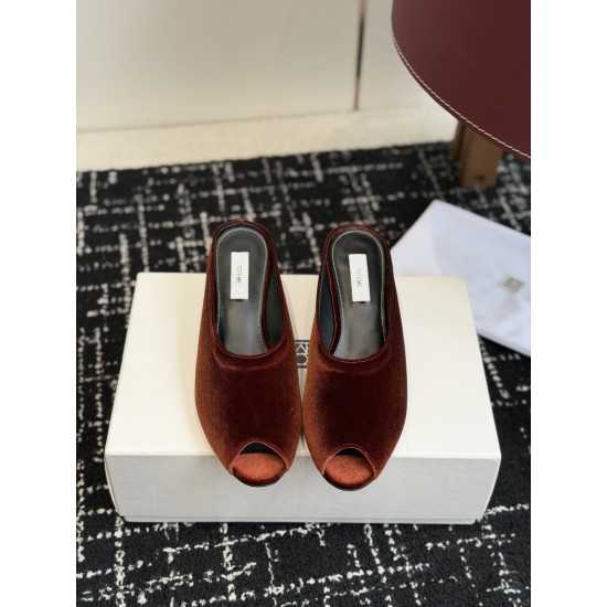Toteme Slippers