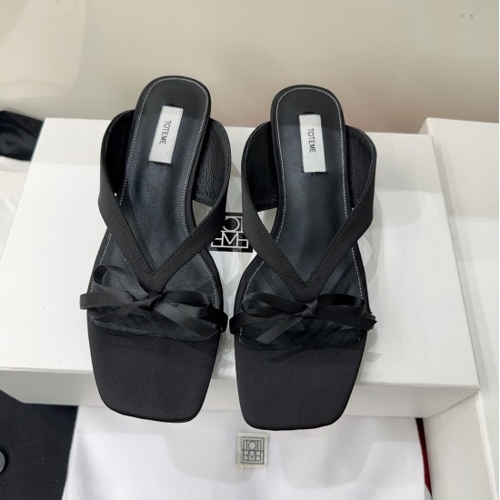Toteme Slippers