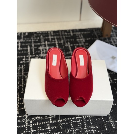 Toteme Slippers