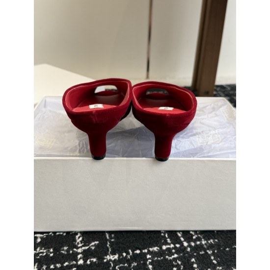 Toteme Slippers
