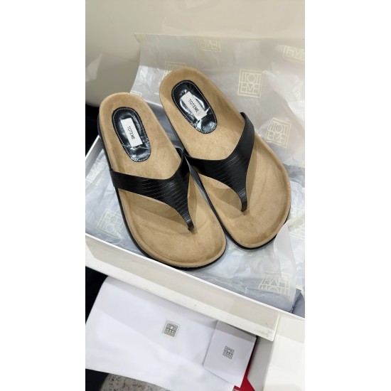 Toteme Slippers