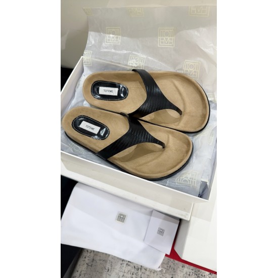Toteme Slippers