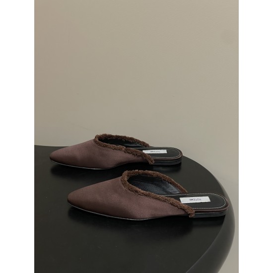 Toteme Slippers