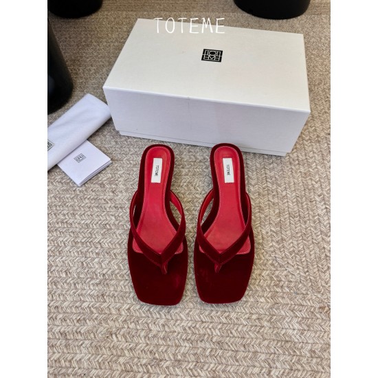 Toteme Slippers