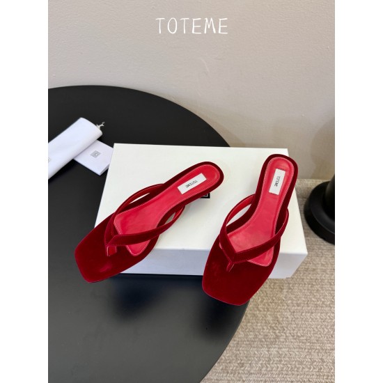 Toteme Slippers