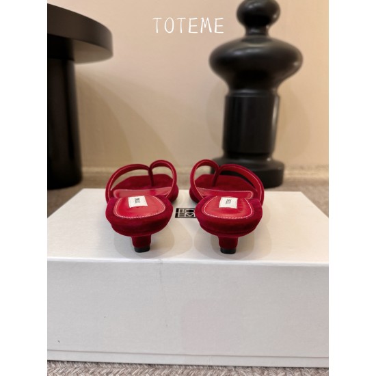 Toteme Slippers