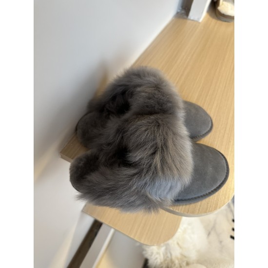 Ugg Shoes High Quality
Women 35-41