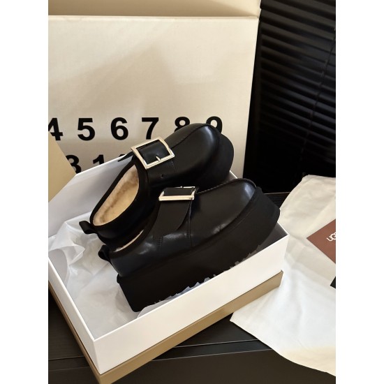 Ugg Shoes Top Quality
Women 35-41