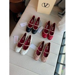 Valentino Shoes Women Top Quality Collection
size 35-41