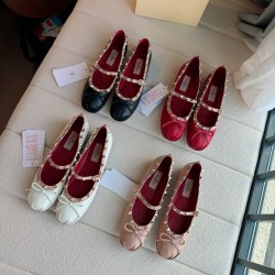 Valentino Shoes Women Top Quality Collection
size 35-41