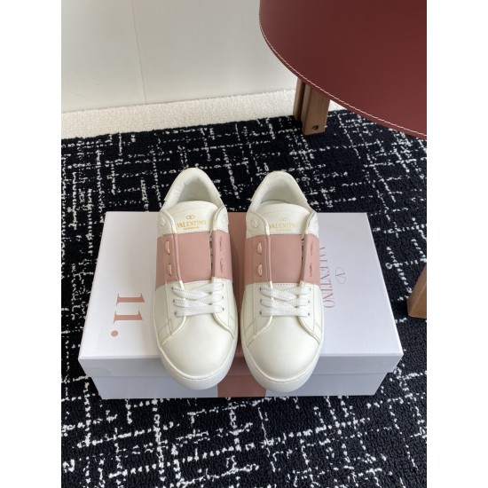 Valentino Shoes Top Quality
Women size 35-41
Men size 39-45