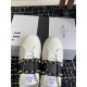 Valentino Shoes Top Quality
Women size 35-41
Men size 39-45