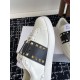 Valentino Shoes Top Quality
Women size 35-41
Men size 39-45