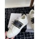 Valentino Shoes Top Quality
Women size 35-41
Men size 39-45