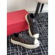 Valentino Shoes Top Quality
Women size 35-41
Men size 39-45