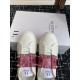 Valentino Shoes Top Quality
Women size 35-41
Men size 39-45
