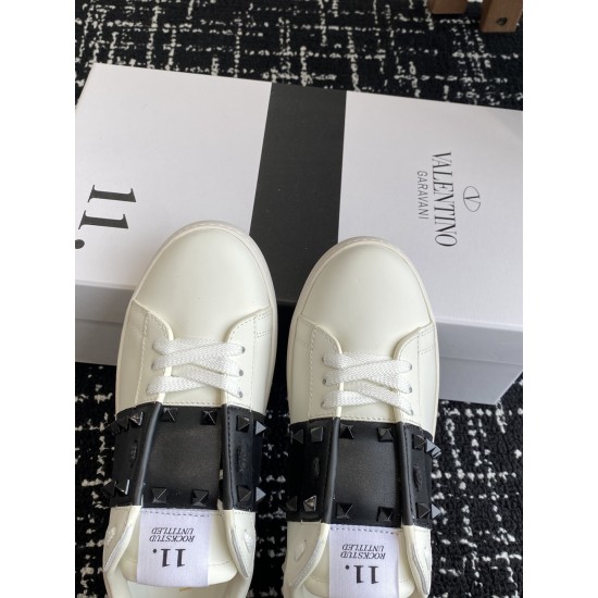 Valentino Shoes Top Quality
Women size 35-41
Men size 39-45