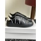 Valentino Shoes Top Quality
Women size 35-41
Men size 39-45