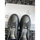Valentino Shoes Top Quality
Women size 35-41
Men size 39-45