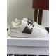Valentino Shoes Top Quality
Women size 35-41
Men size 39-45