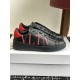 Valentino Shoes Top Quality
Women size 35-41
Men size 39-45