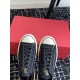 Valentino Shoes Top Quality
Women size 35-41
Men size 39-45